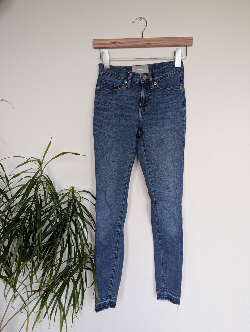 Everlane Low Rise Skinny Jeans Raw Hem Blue Denim